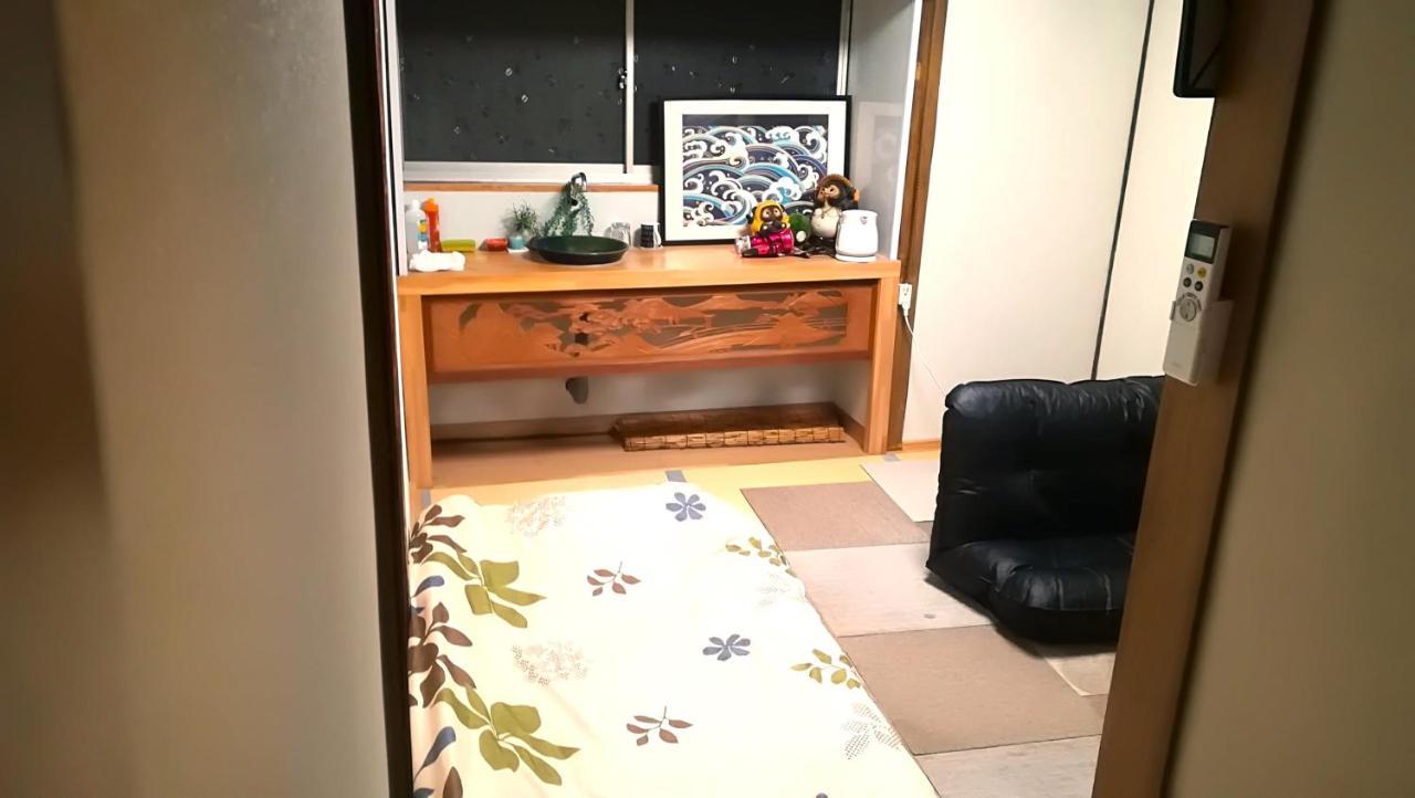 אוסקה Guesthouse Oasis מראה חיצוני תמונה